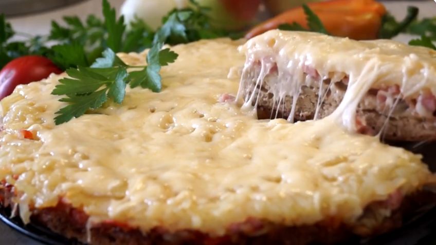 Необычная бюджетная пицца, которую легко приготовить