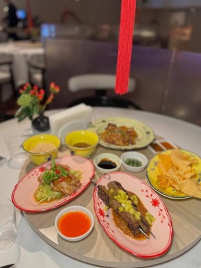 Неожиданный гастрономический опыт в San Si: путешествие по вкусам Сингапура