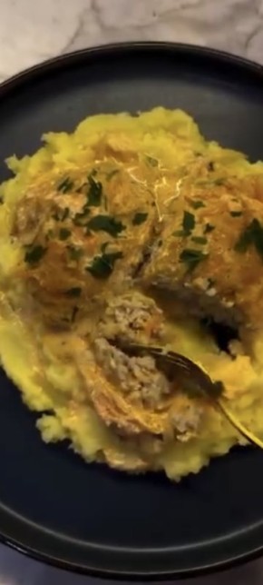 Голубцы в нежном соусе: как приготовить популярное блюдо