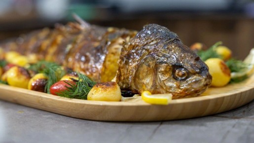 Как выбрать идеальную рыбу для новогоднего стола: советы эксперта