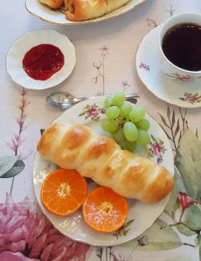 Сосиски в тесте: идеальная закуска для ваших детей