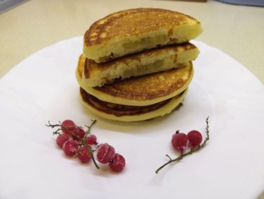 Сладкий сюрприз: необычные оладьи на завтрак