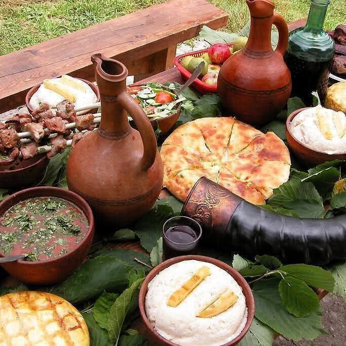 Грузинская кухня: праздник вкусов и традиций в каждом блюде