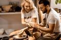 Влюбленные в искусство: уникальное свидание в гончарной школе