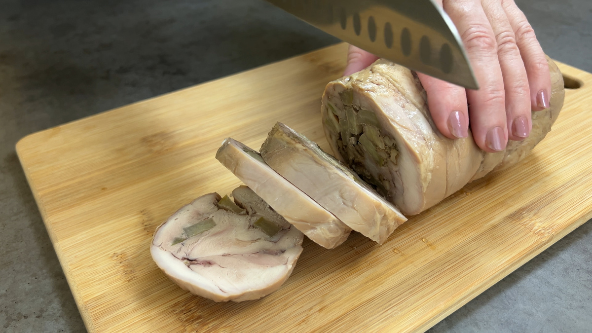 Куриный рулет без хлопот: яркий вкус и здоровье на вашем столе