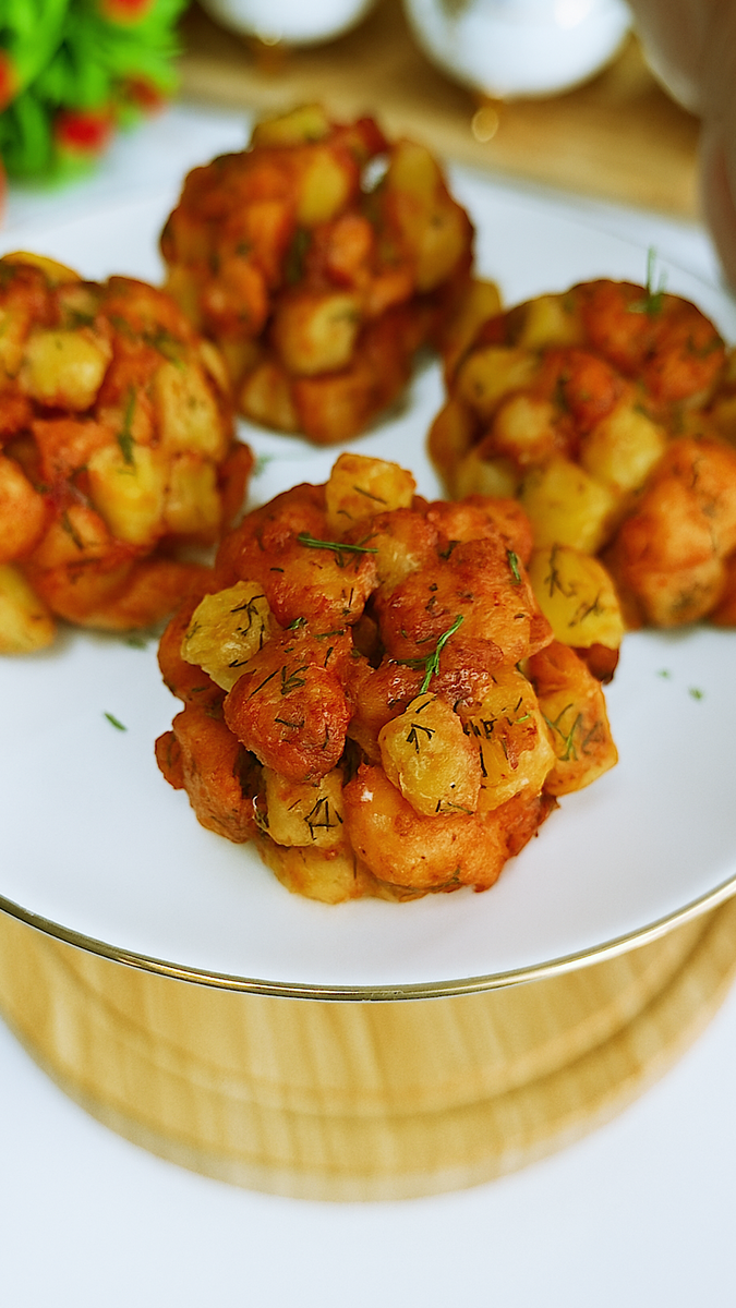 Как удивить своих близких: куриные котлеты с картофелем на любой вкус