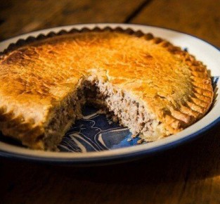 Как приготовить вкусный мясной пирог: пошаговый рецепт