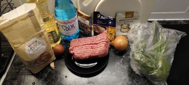 Идеальные чебуреки: секреты приготовления от мастеров кухни