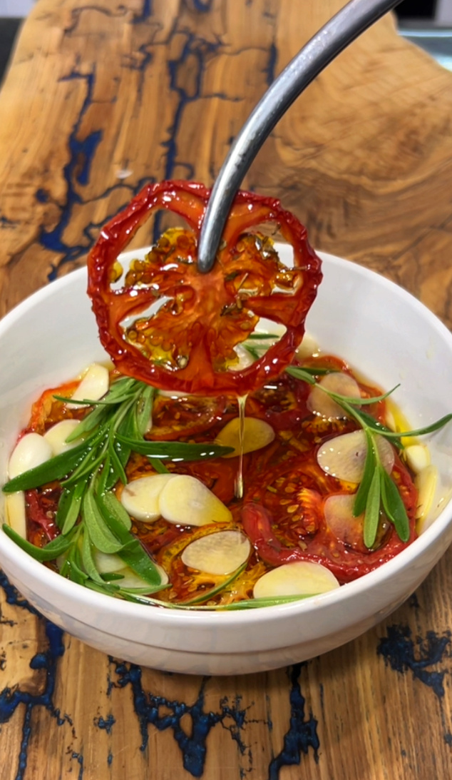 Вяленые помидоры: как солнечное лето стало гастрономическим хитом