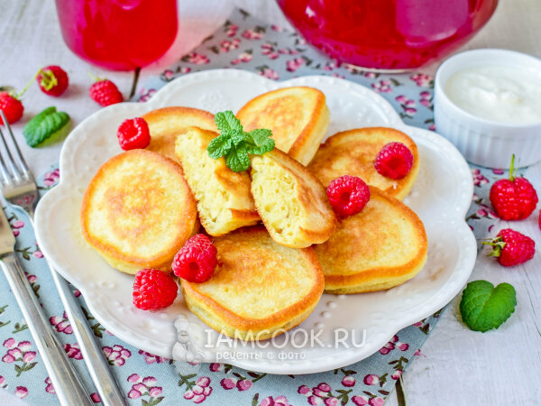 Восхитительные оладьи на сметане: идеальный завтрак для всей семьи