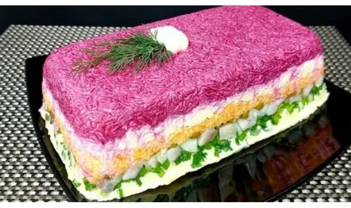 Идеальная селедка под шубой: секреты идеального слоя