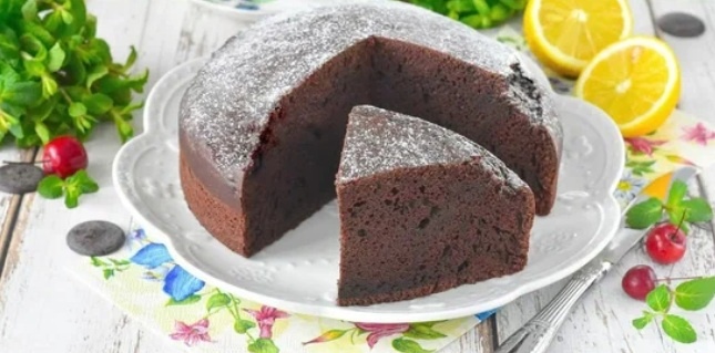 Шоколадный пирог на кефире: наслаждение с каждым кусочком