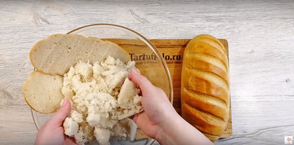 Восхитительный десерт с яблоком и хрустящей корочкой для большой компании