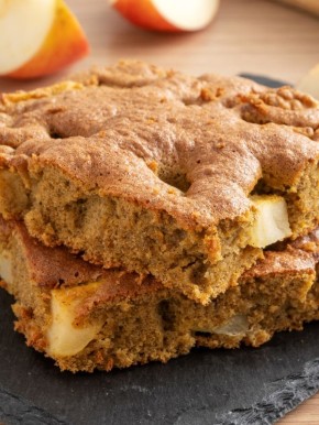 Шарлотка с амарантовой мукой: новый взгляд на любимый десерт