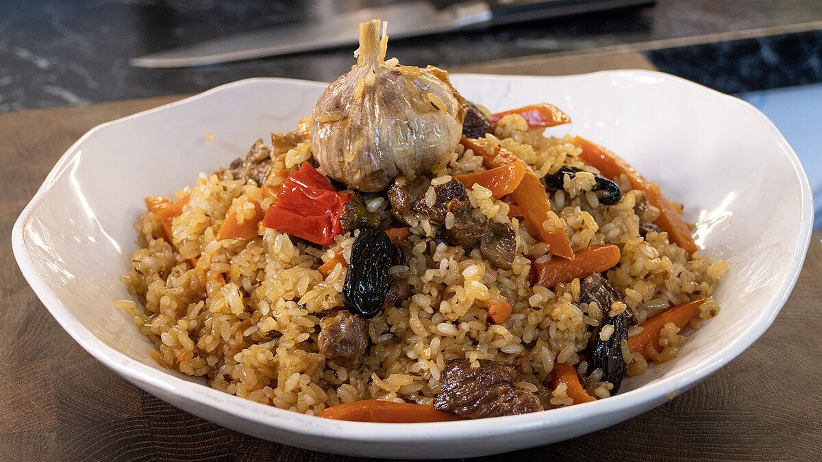 Наслаждайтесь ароматным пловом: Идеальный рецепт с бараниной