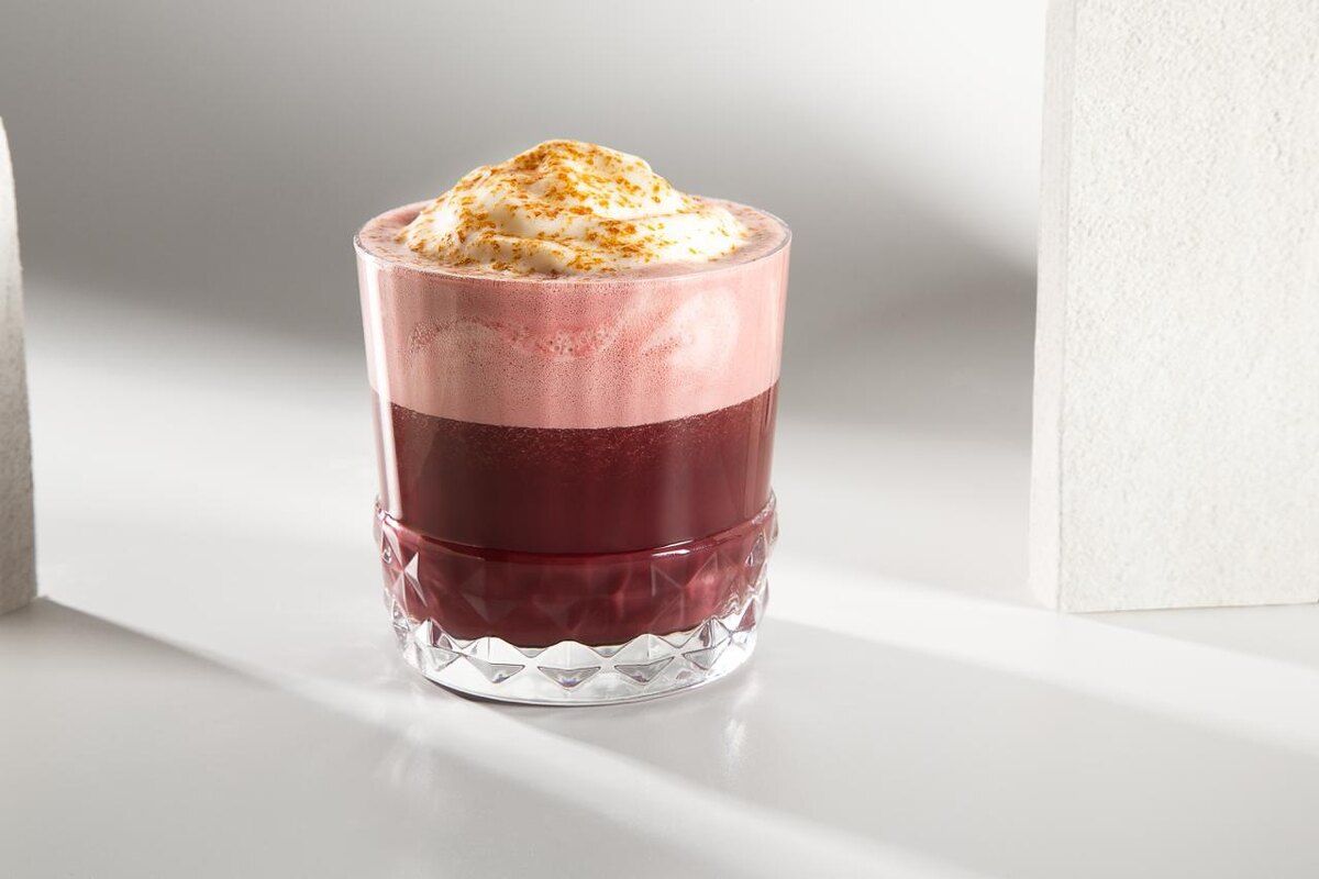 Новый вкус в мире напитков: какао с бузиной и табачным листом