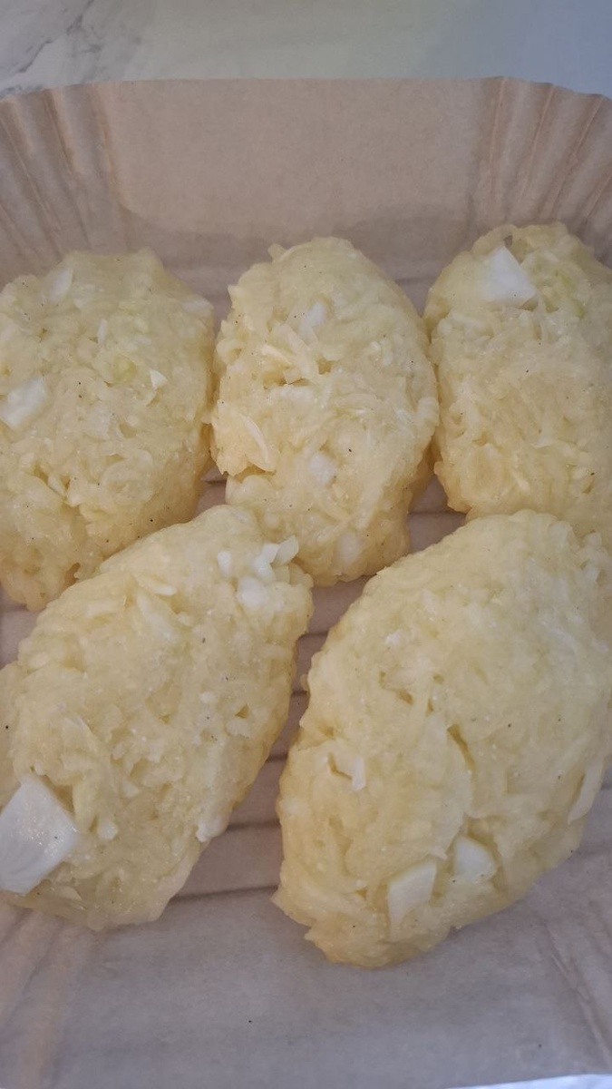 Три уникальных рецепта оладий: сладости и закуски в аэрогриле