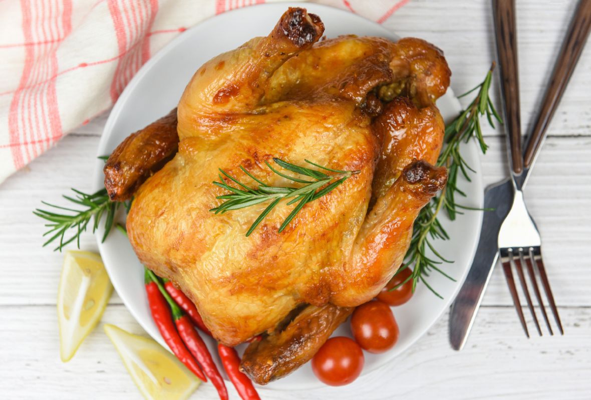 Сочная курица в духовке: просто и вкусно для всей семьи