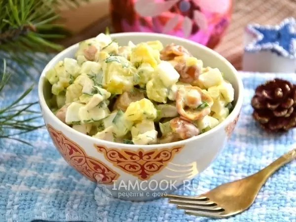 Настоящие кулинарные шедевры: салаты с курицей на любой случай