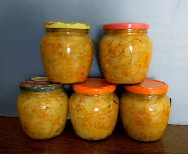 Наступает время кабачков: салат по-корейски, который стоит попробовать