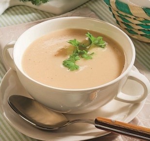 Крем-суп из шампиньонов со сливками
