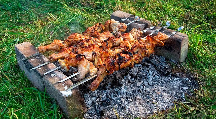 Как сделать мангал своими руками: 5 простых и креативных идей