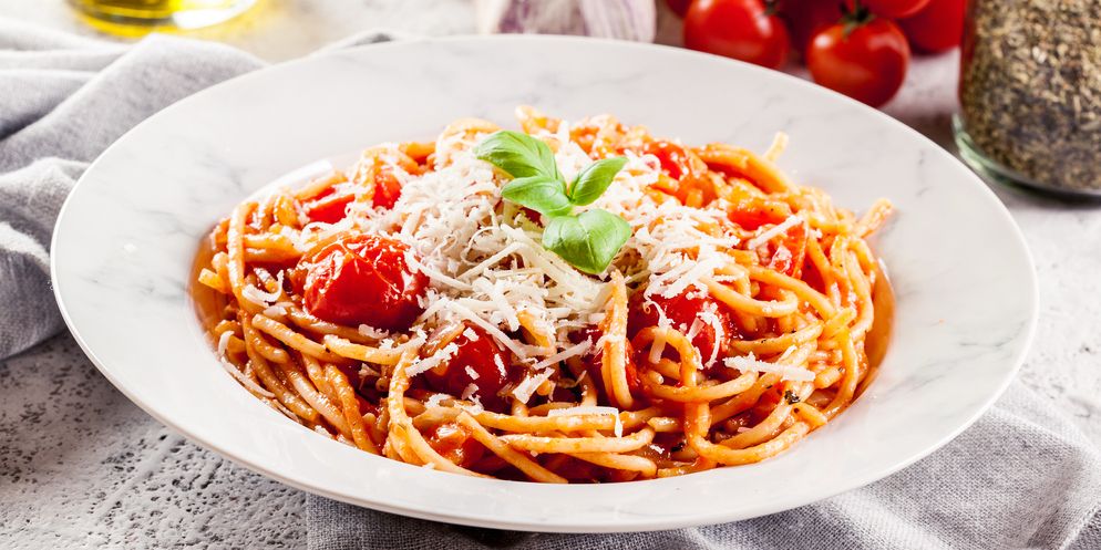 Паста с томатами черри и чесноком: быстро и вкусно по-итальянски